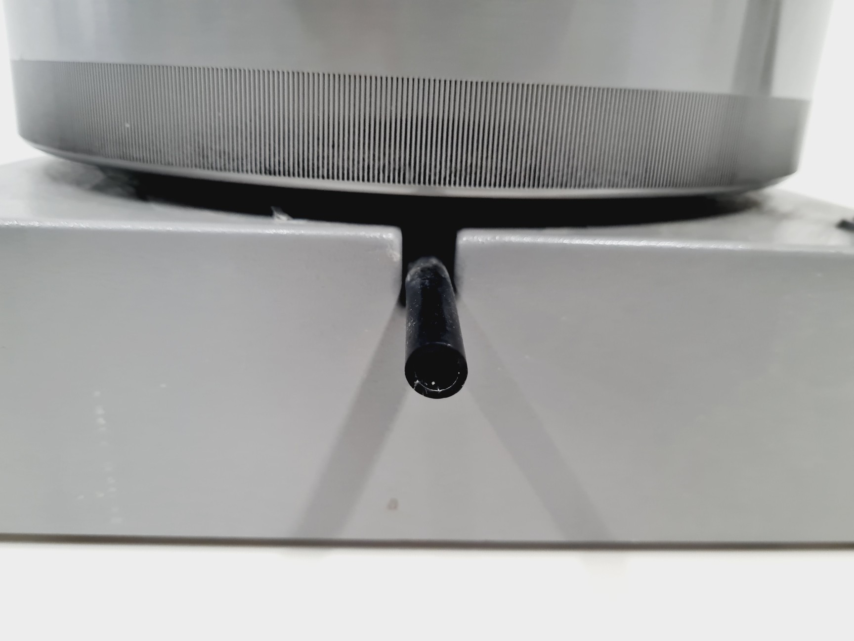 Image of Pharmacia Biotech FRAC-100 Fraction Collector