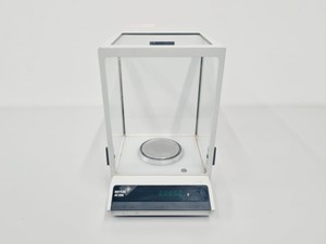 Thumbnail image of Mettler AE 200 4dp Balance