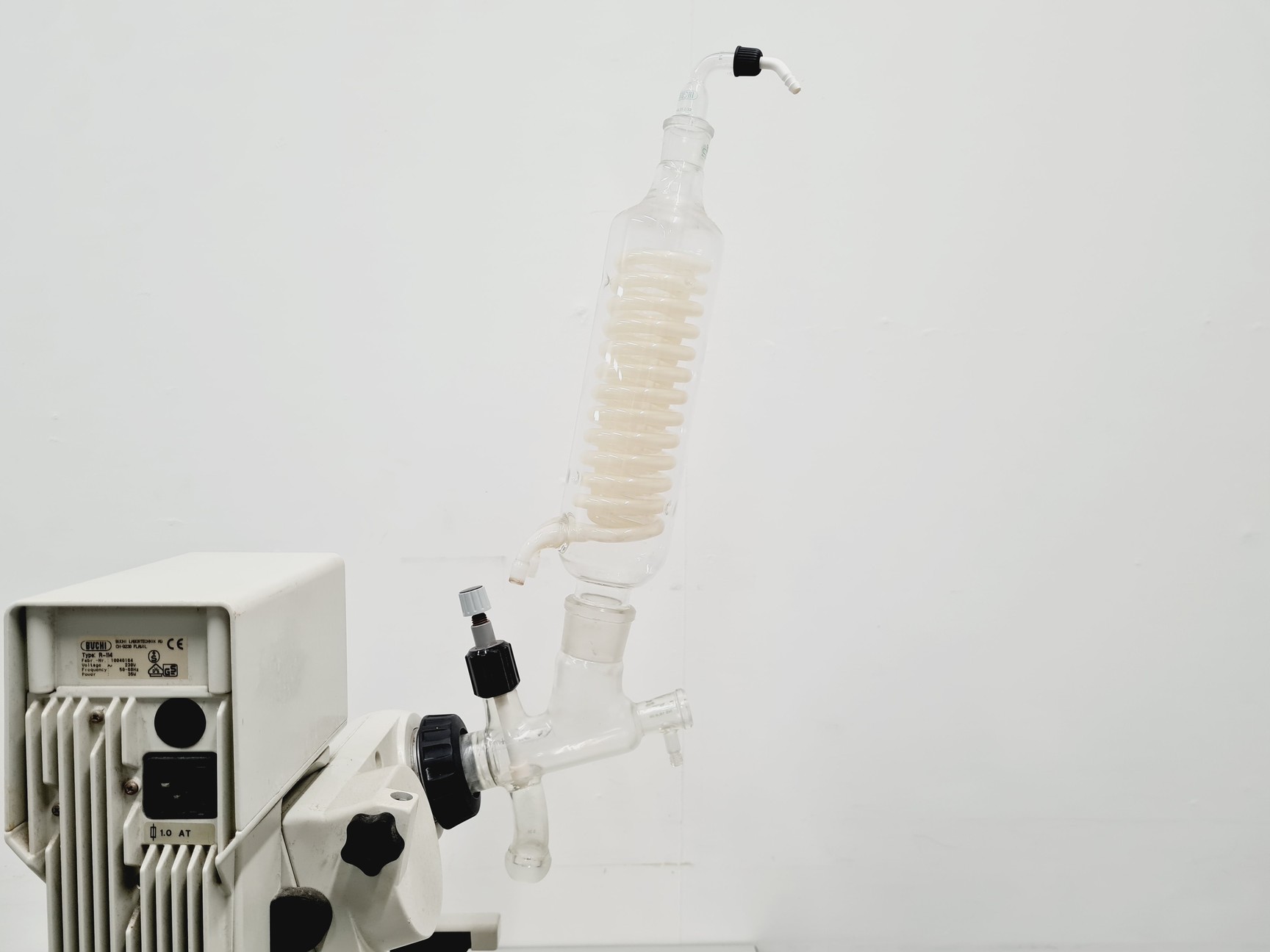 Image of Buchi Rotavapor R-114 and Buchi Waterbath B-480