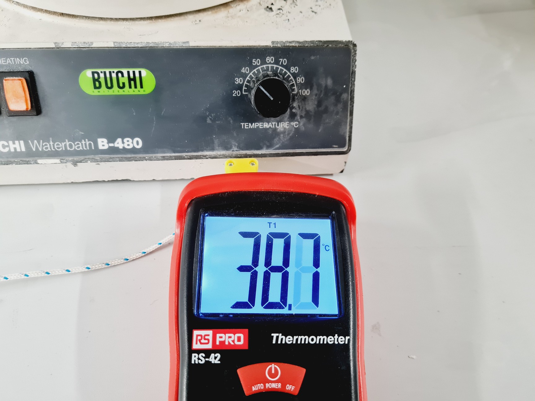 Image of Buchi Rotavapor R-114 and Buchi Waterbath B-480
