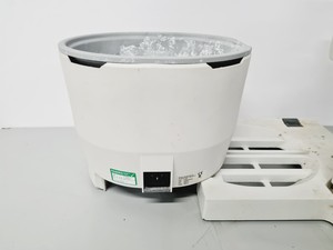Thumbnail image of Buchi Rotavapor R-200 and Buchi Heating Bath B-490