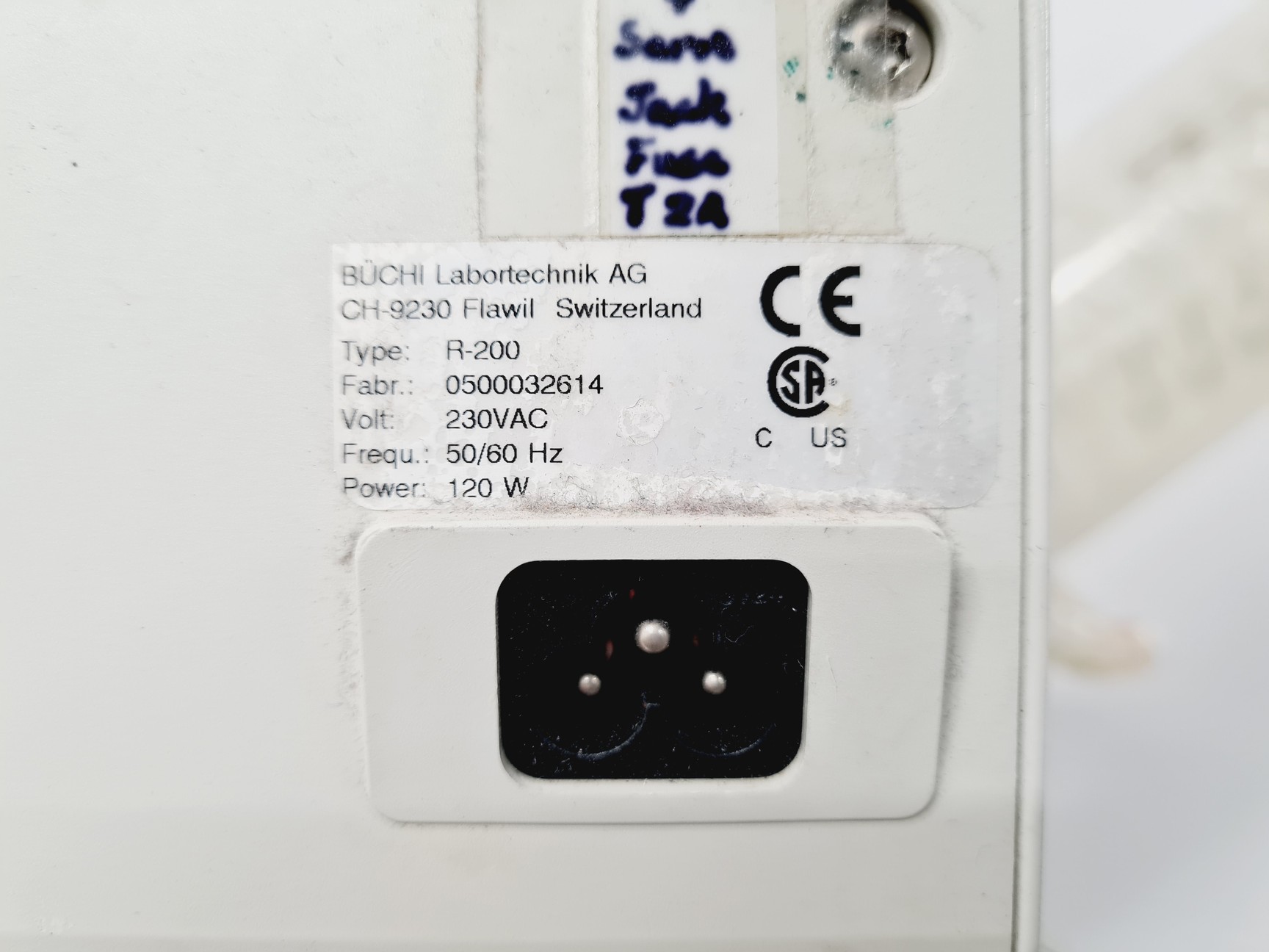 Image of Buchi Rotavapor R-200 and Buchi Heating Bath B-490