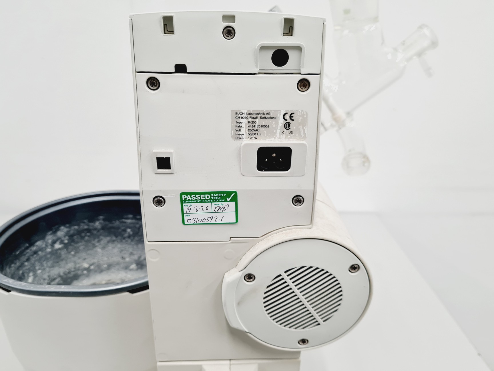 Image of Buchi Rotavapor R-200 and Buchi Heating Bath B-490