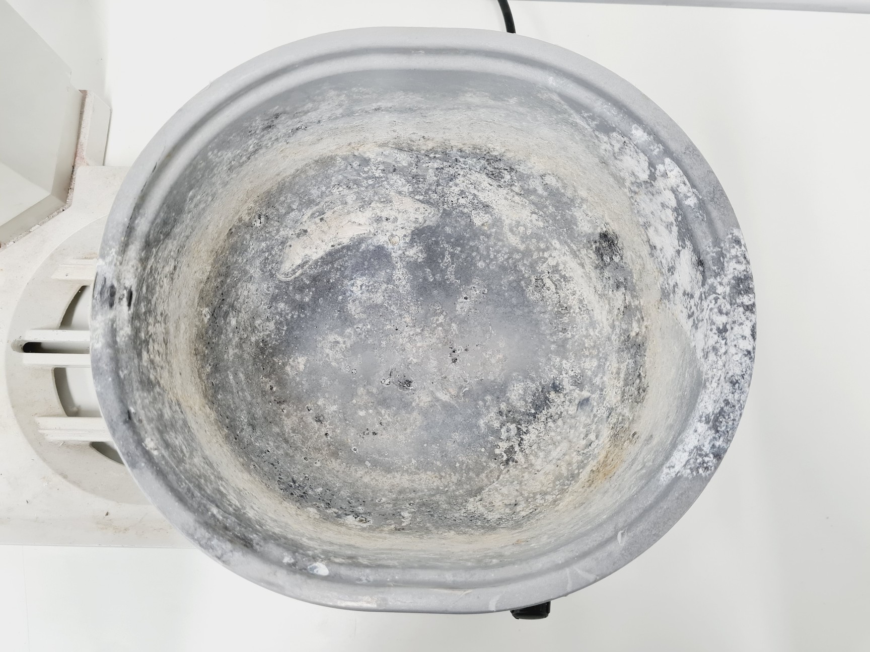 Image of Buchi Rotavapor R-200 and Buchi Heating Bath B-490