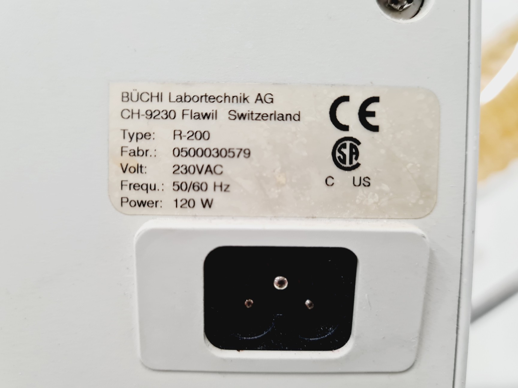 Image of Buchi Rotavapor R-200 and Buchi Heating Bath B-490