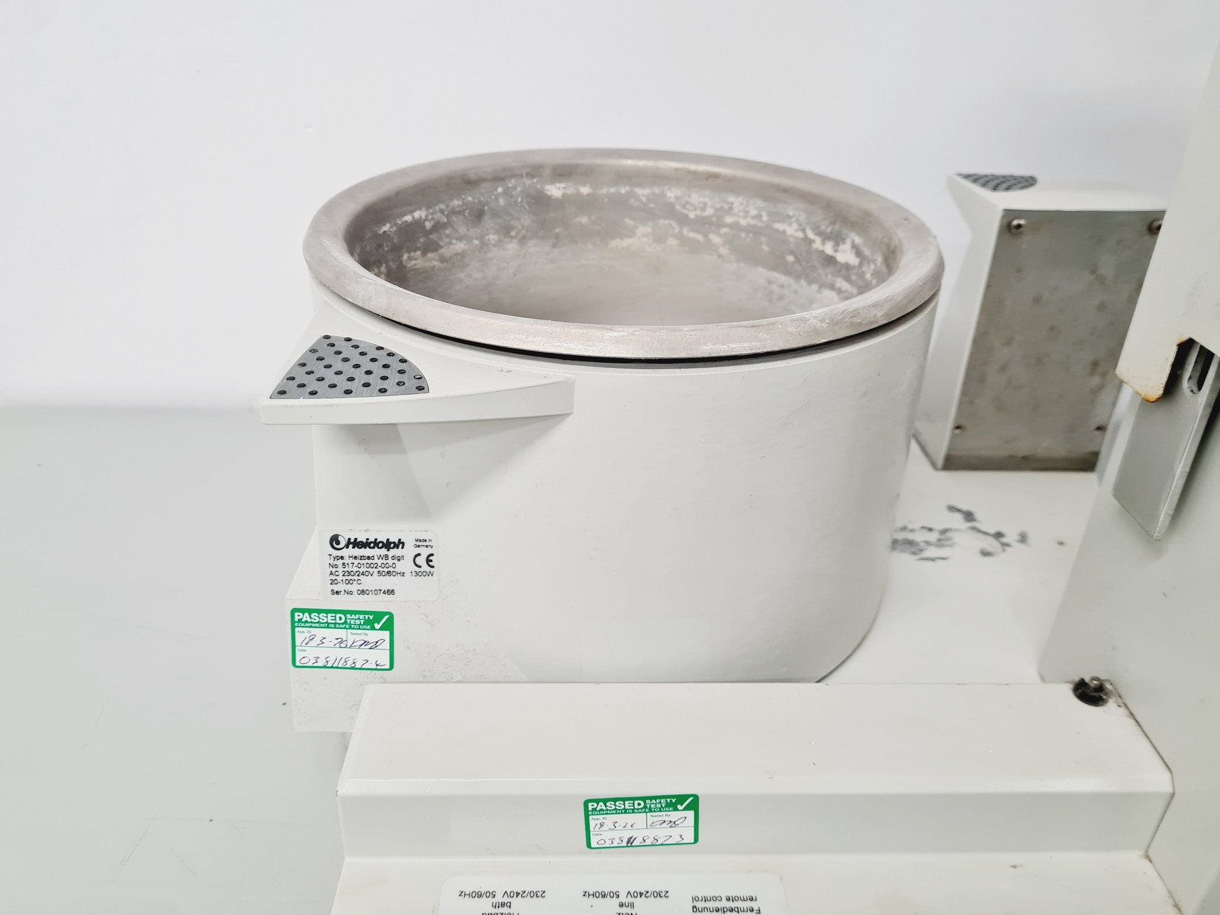 Image of Heidolph Laborota 4001 Rotavapor with Heidolph Heizbad WB Digit Waterbath