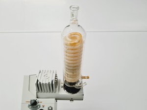 Thumbnail image of Heidolph Laborota 4001 Rotavapor with Heidolph Heizbad WB Digit Waterbath