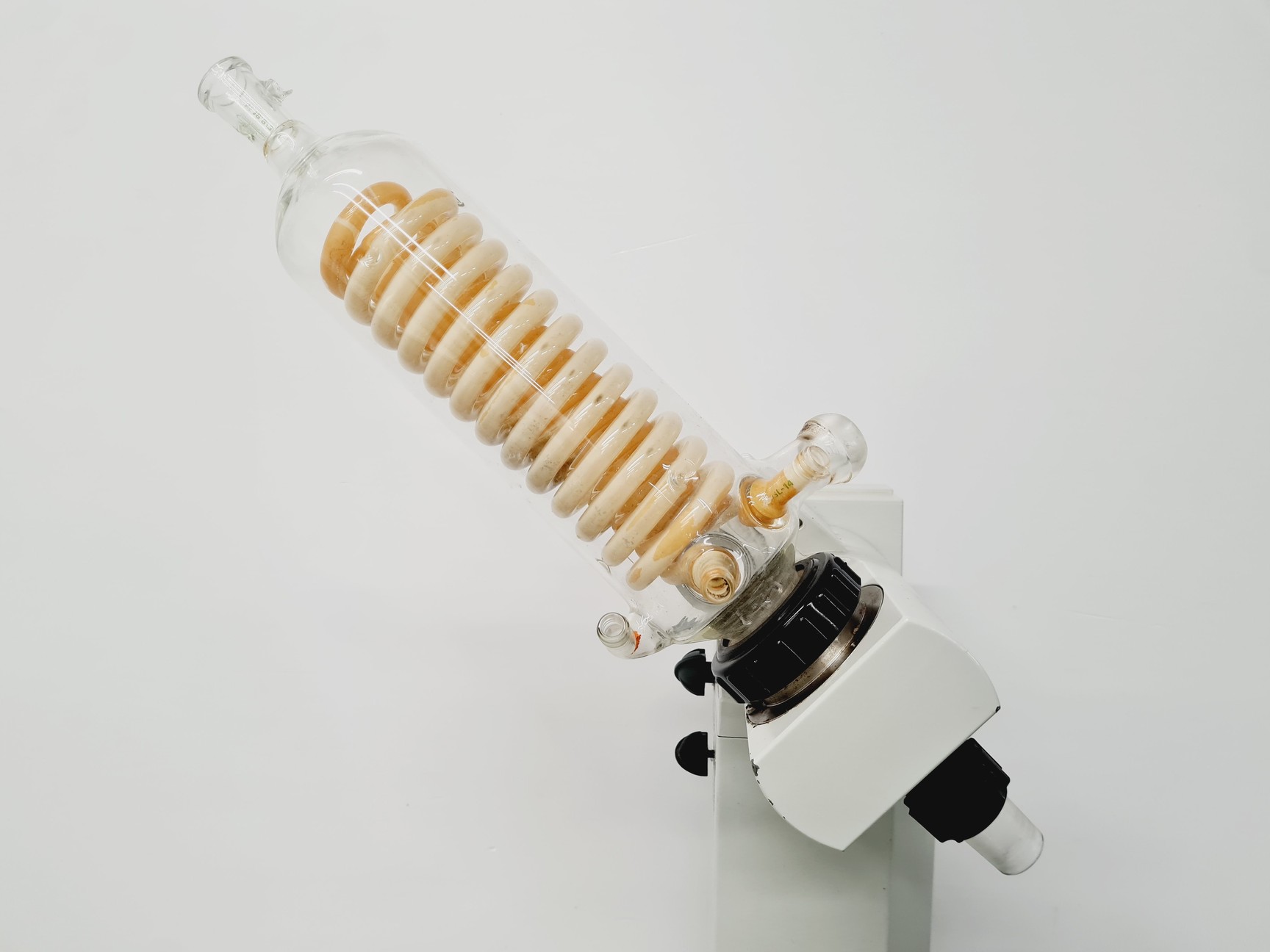 Image of Heidolph Laborota 4001 Rotavapor with Heidolph Heizbad WB Digit Waterbath