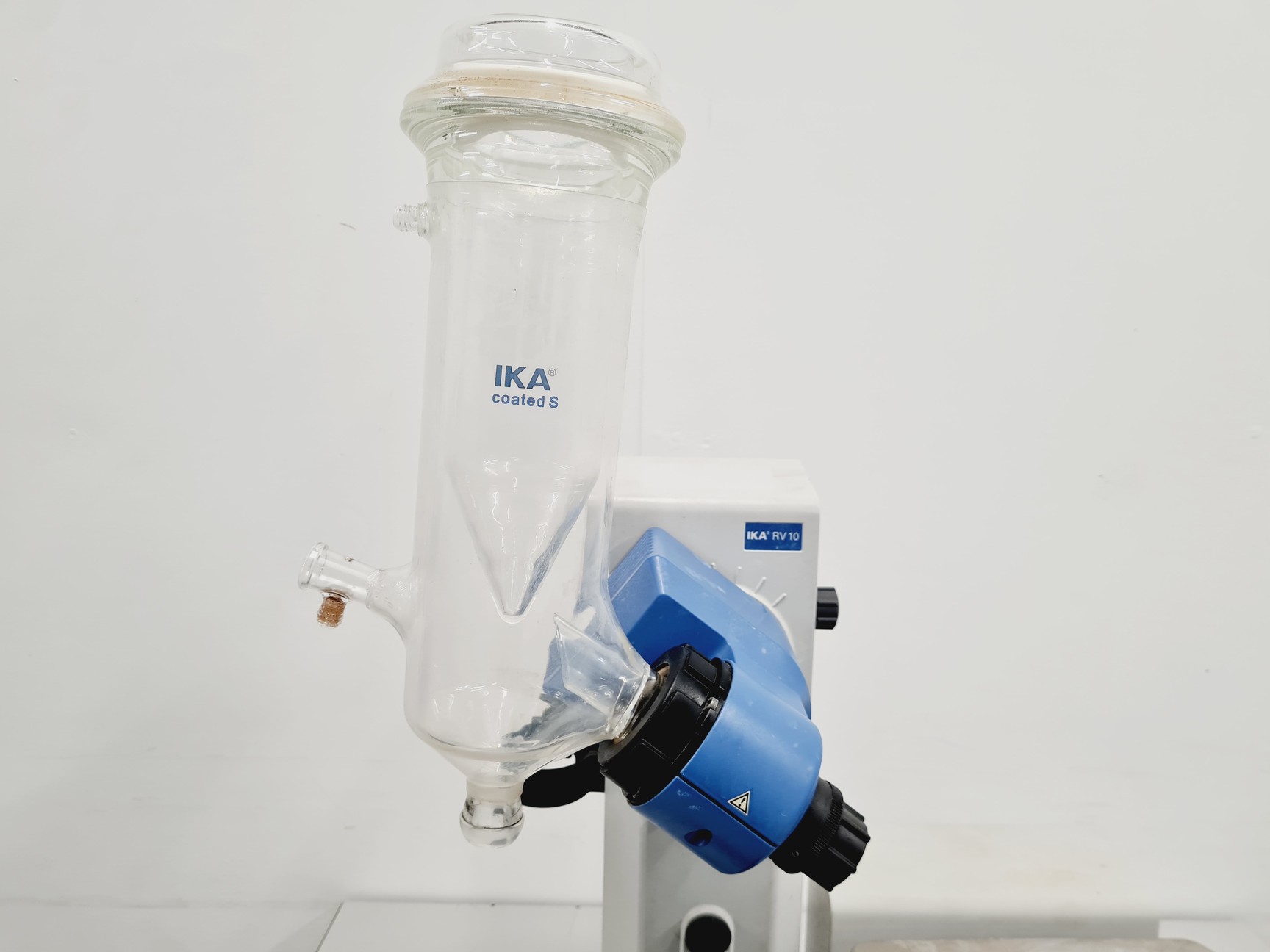 Image of IKA RV10 Digital Rotary Evaporator with IKA HB10 Digital Water Bath