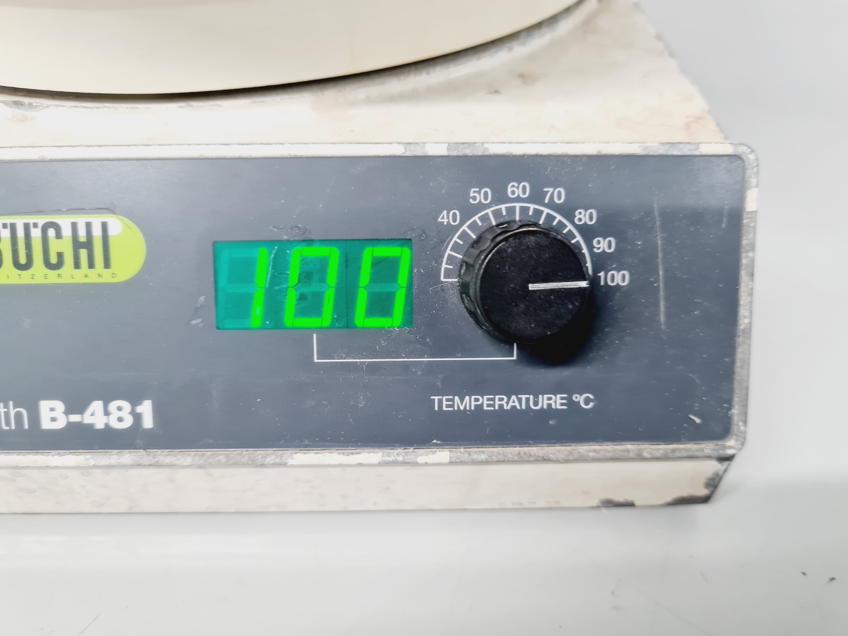 Image of Buchi Rotavapor R-124 and Buchi Waterbath B-481