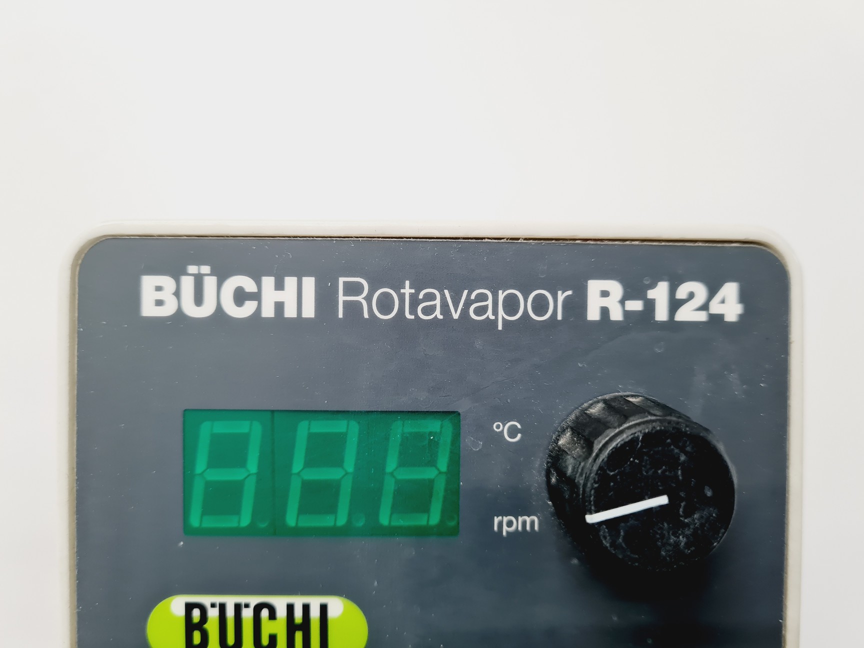 Image of Buchi Rotavapor R-124 and Buchi Waterbath B-481
