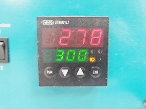 Thumbnail image of Metrohm 832 KF Thermoprep Compact Laboratory Oven