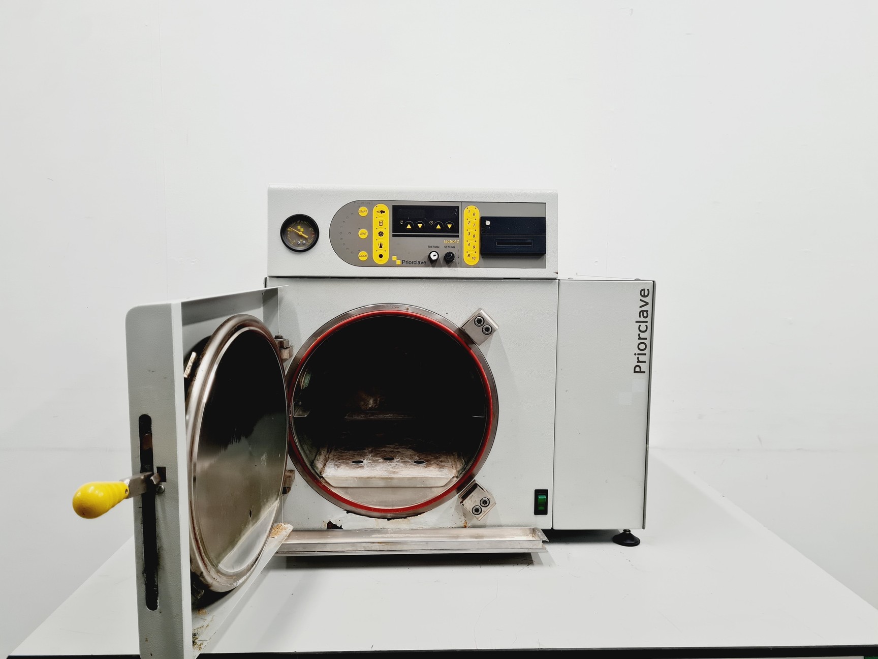 Image of Priorclave Tactrol 2 Autoclave