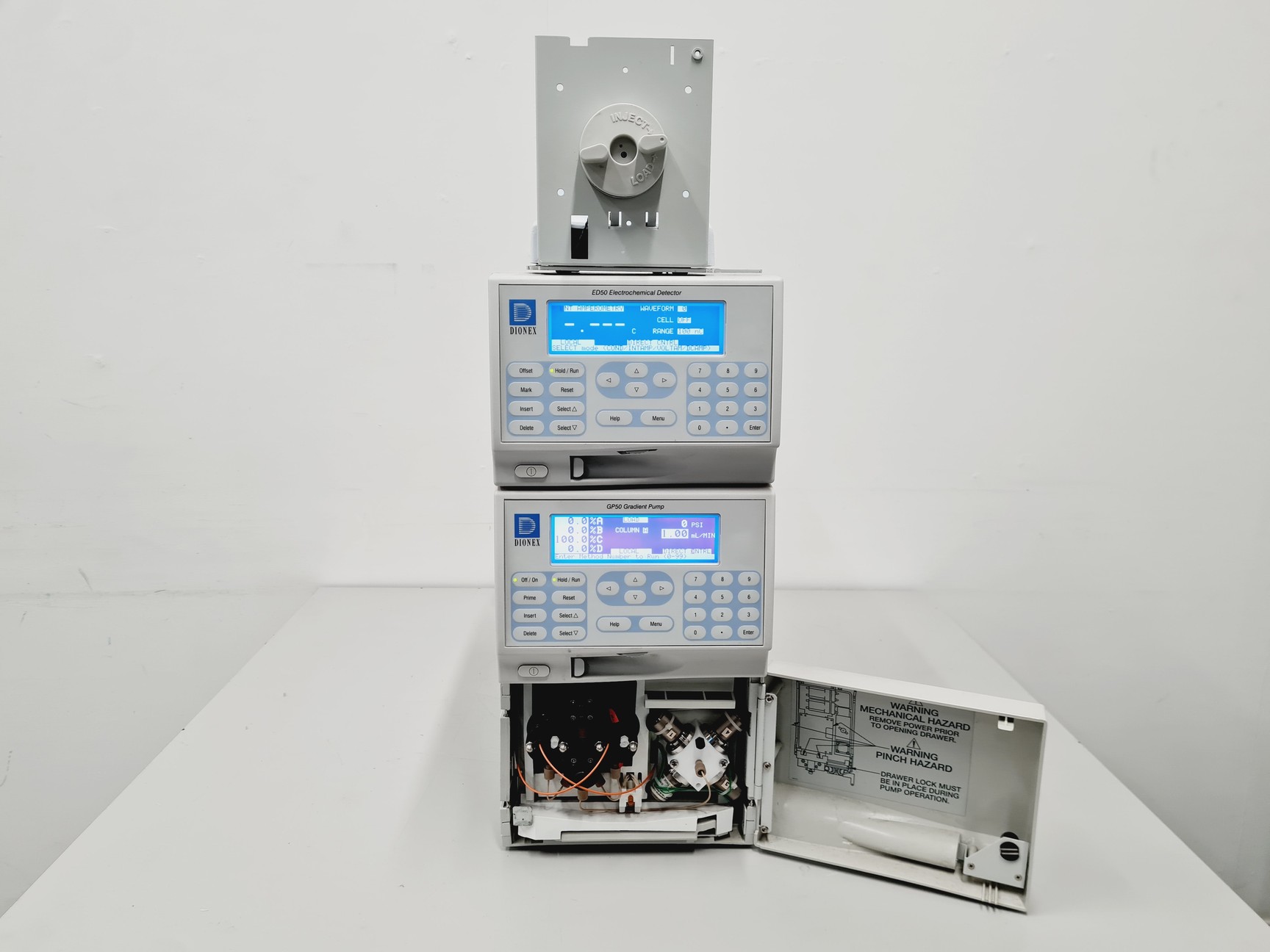 Image of Dionex HPLC System with ED50 Electrochemical Detector and GP50 Gradient Pump