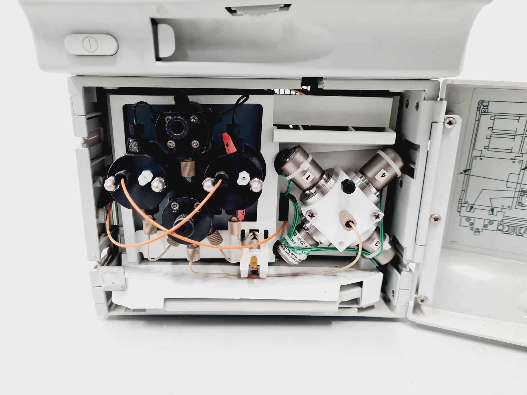 Image of Dionex HPLC System with ED50 Electrochemical Detector and GP50 Gradient Pump