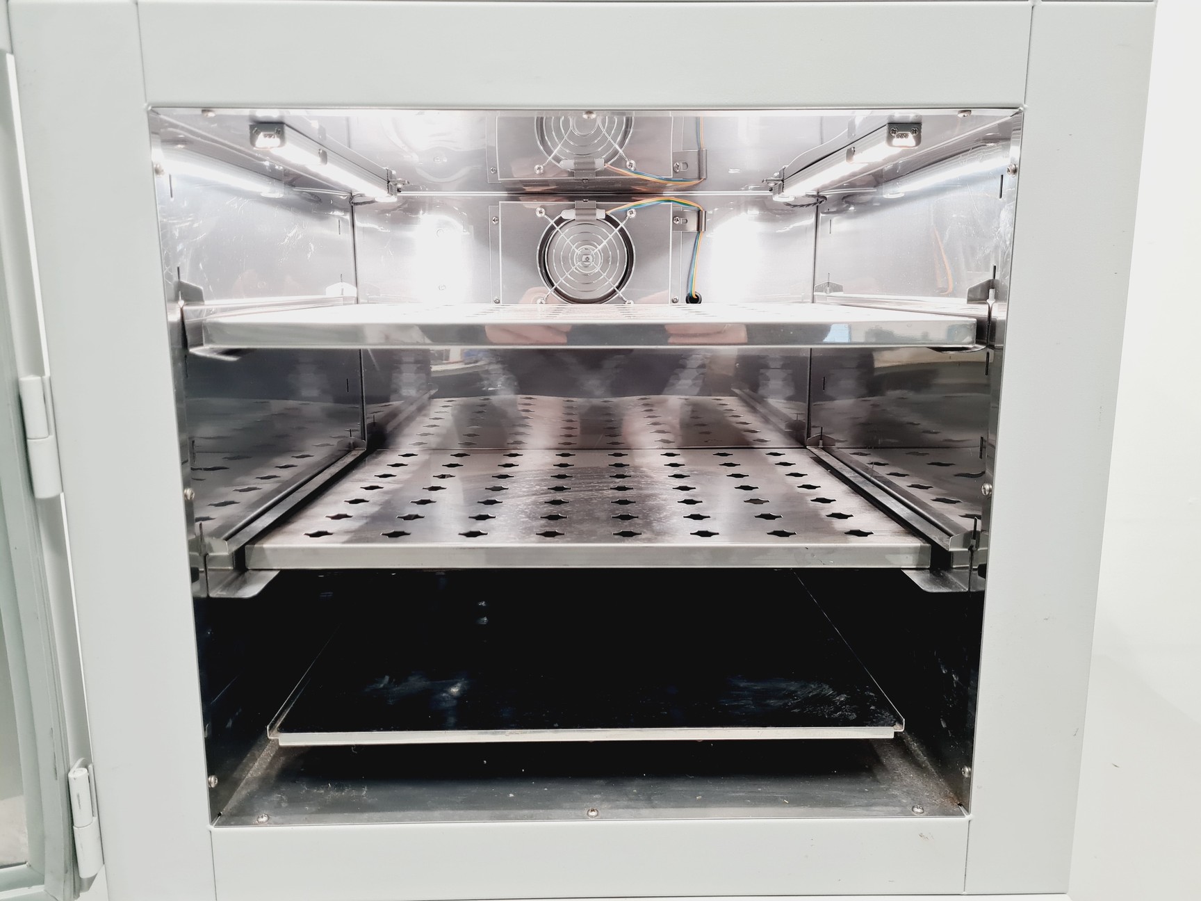 Image of VWR INCU-Line ILS6 Shaking Incubator