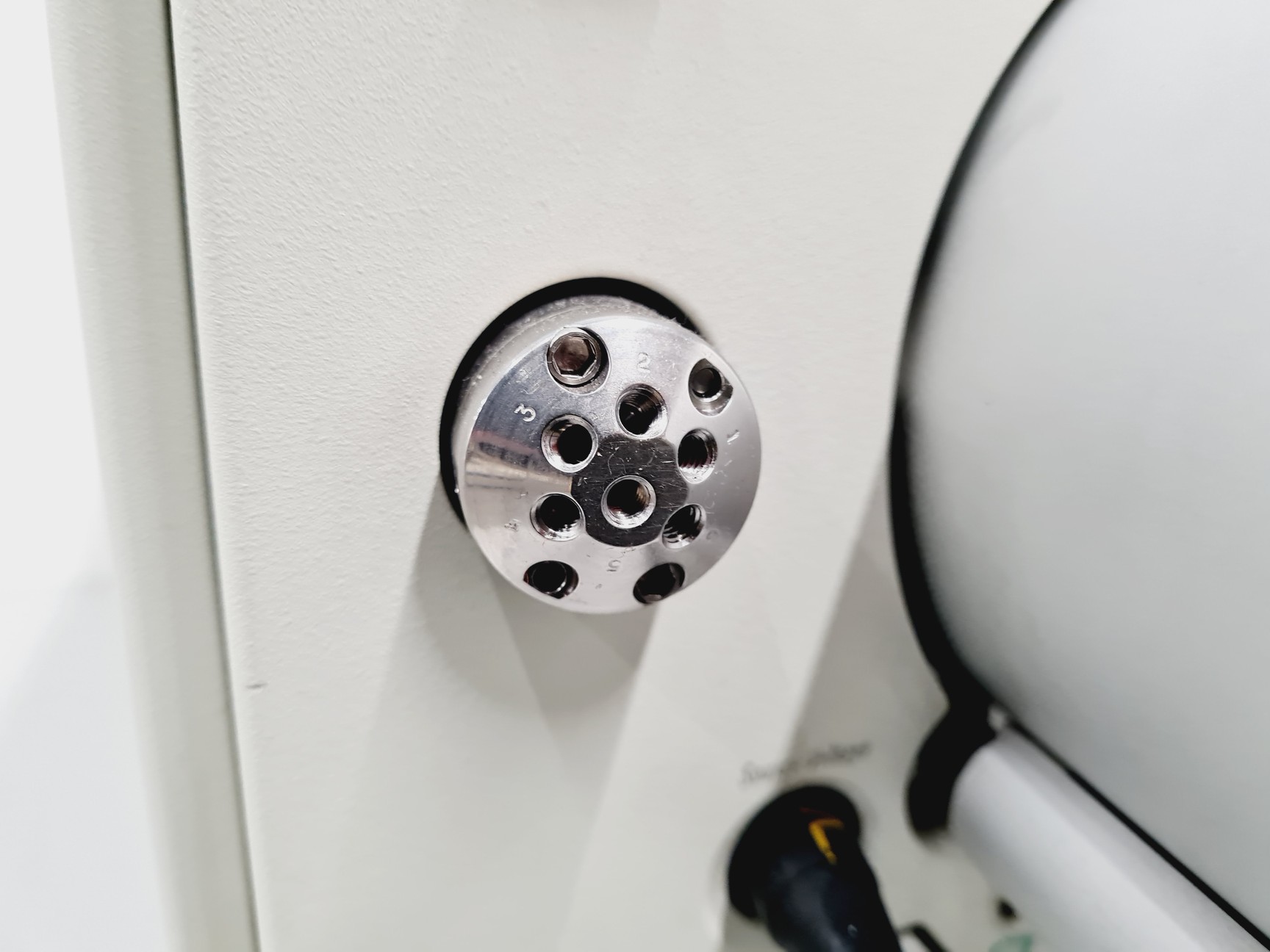 Image of Thermo Quest Finnigan LCQ Duo Mass Spectrometer System