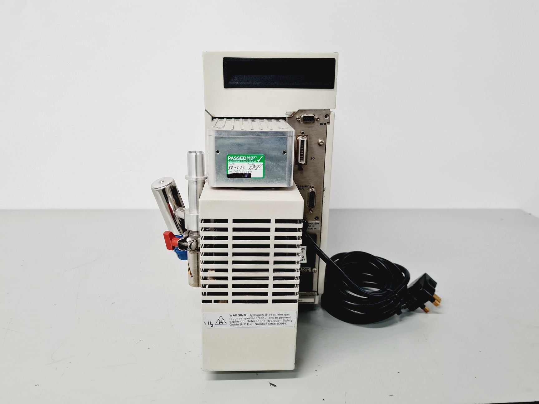 Image of Hewlett Packard 5972 Series Mass Selective Detector with 59864A Ionization Gauge
