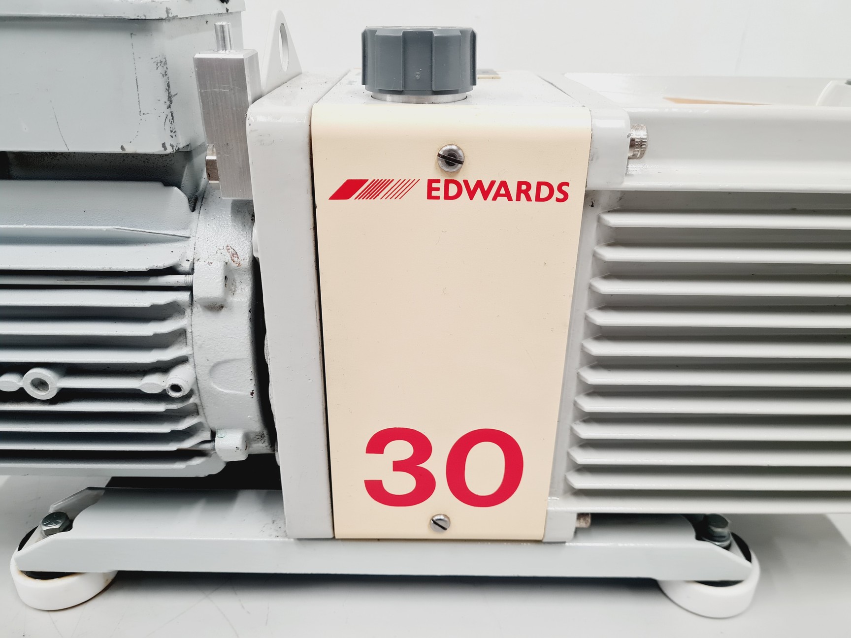 Image of Edwards 30 E2M30 Rotary Vane Dual Stage Vacuum Pump