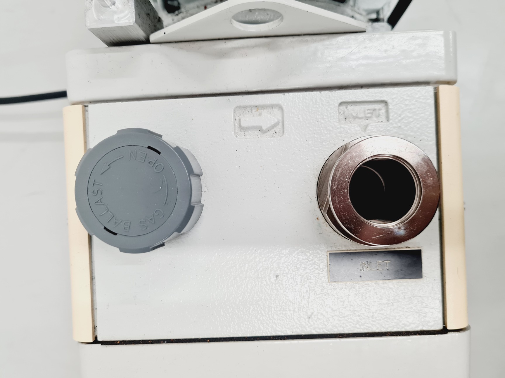 Image of Edwards 30 E2M30 Rotary Vane Dual Stage Vacuum Pump