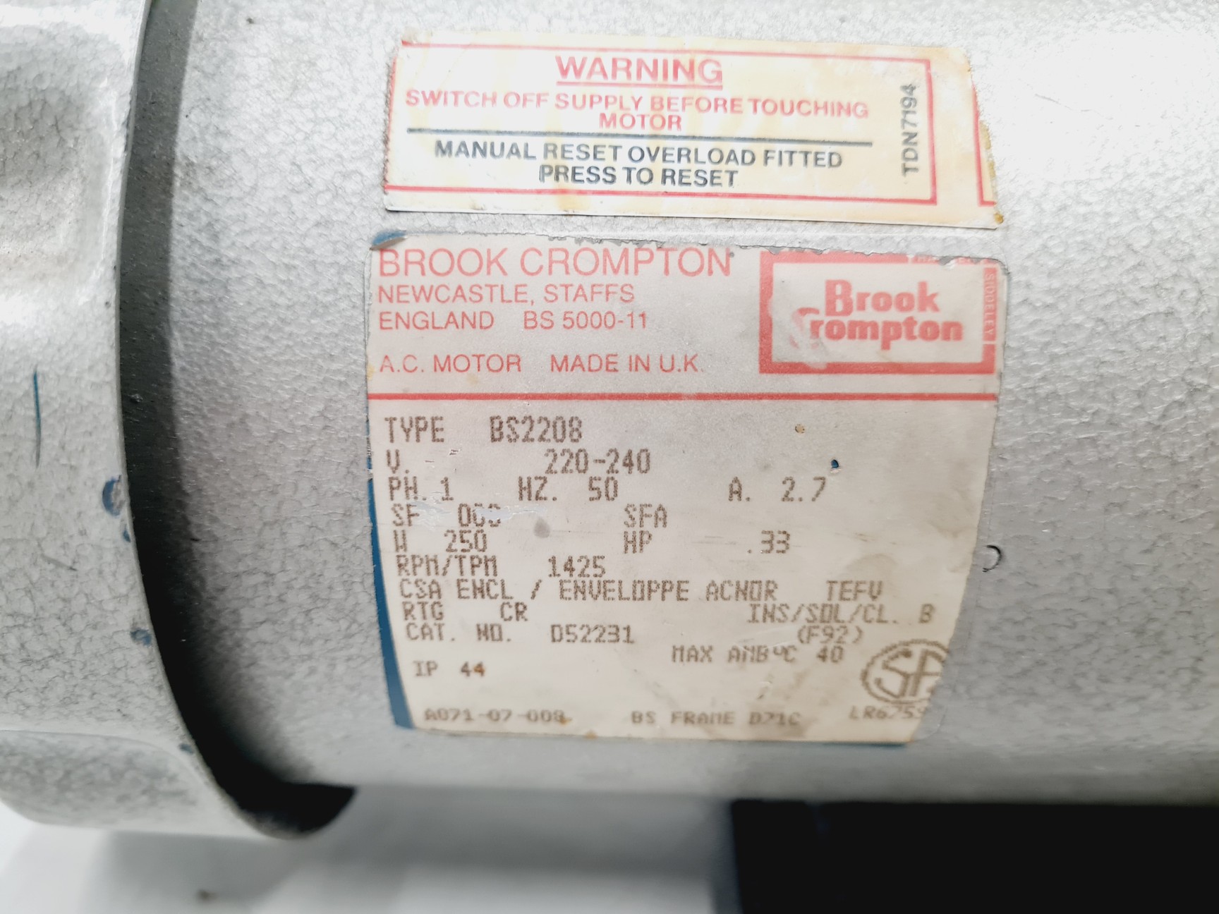 Image of Edwards 5 Two Stage E2M5 Rotary Vane Pump
