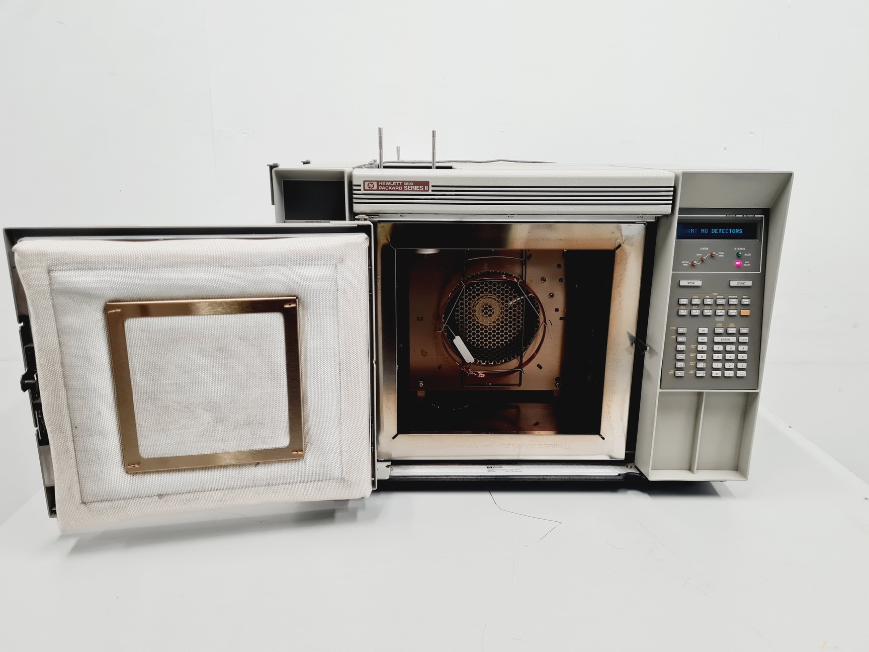 Image of Hewlett Packard 5890E Series II Plus Gas Chromatograph