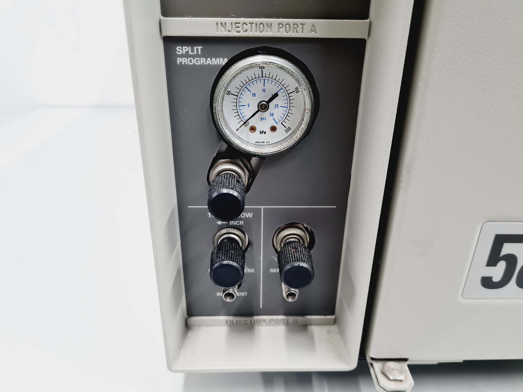 Image of Hewlett Packard 5890E Series II Plus Gas Chromatograph