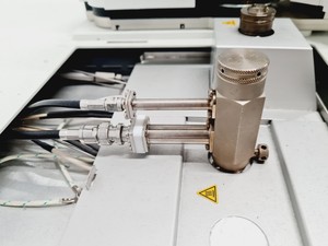 Thumbnail image of Thermo Quest Trace 2000 Series GC with AS 2000 Autosampler Controller