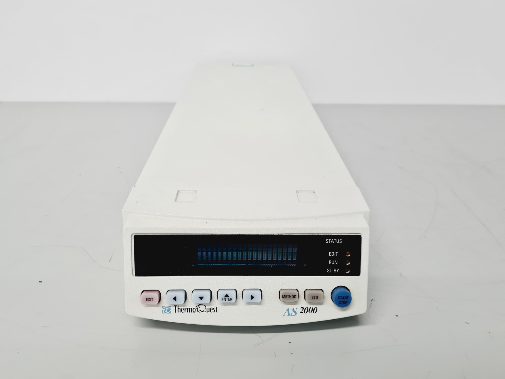 Image of Thermo Quest Trace 2000 Series GC with AS 2000 Autosampler Controller