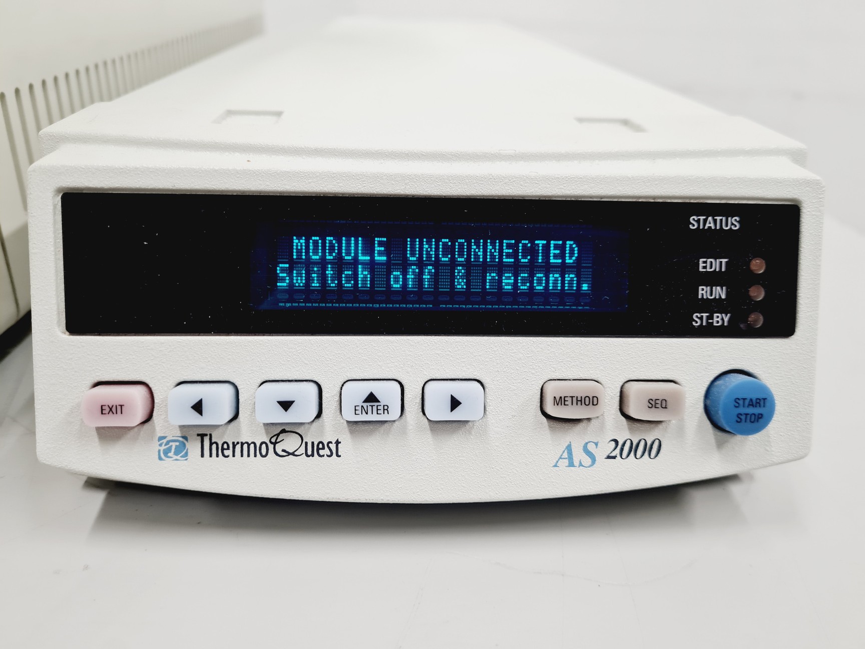 Image of Thermo Quest Trace 2000 Series GC with AS 2000 Autosampler Controller