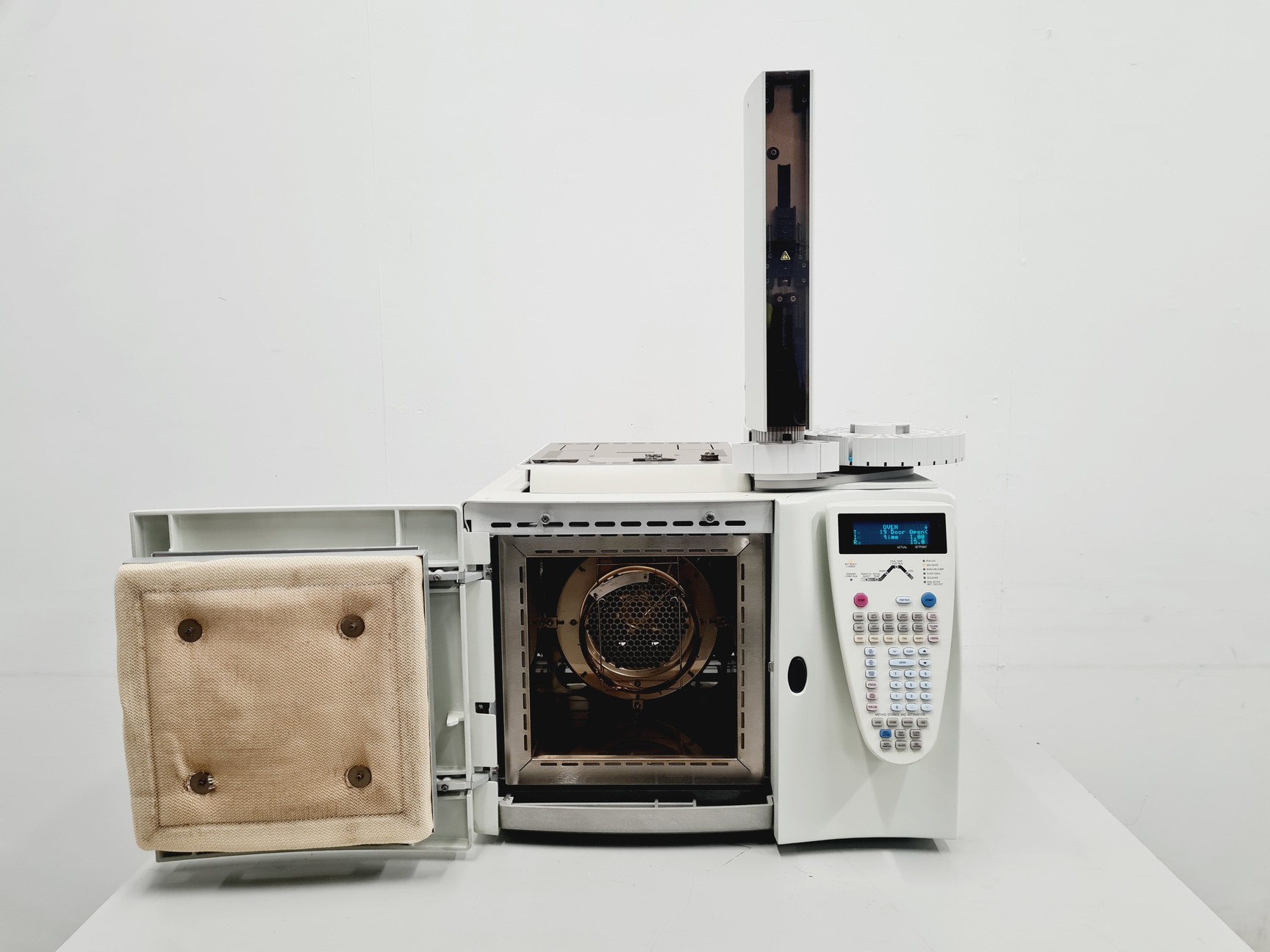 Image of Thermo Quest Trace GC 2000 with AS 2000 Autosampler Controller