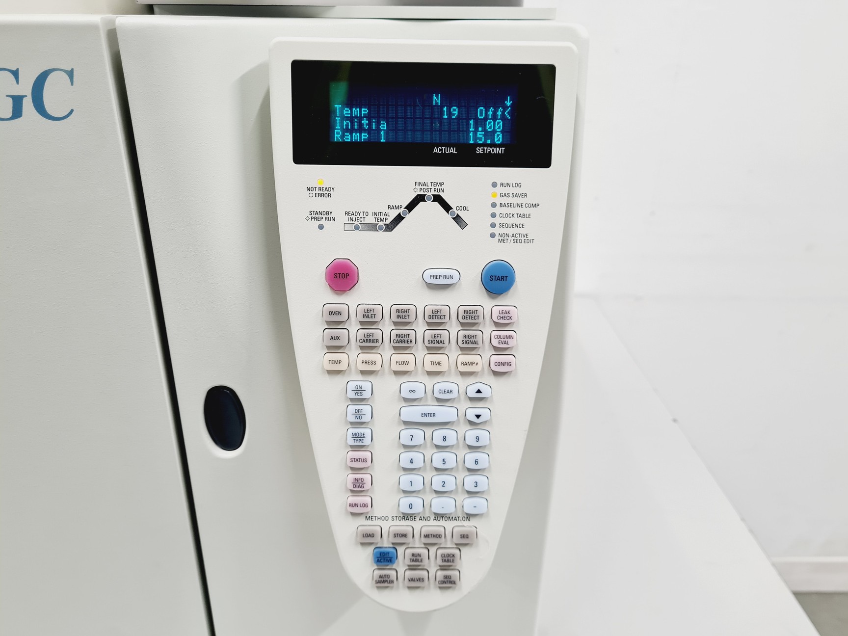 Image of Thermo Quest Trace GC 2000 with AS 2000 Autosampler Controller