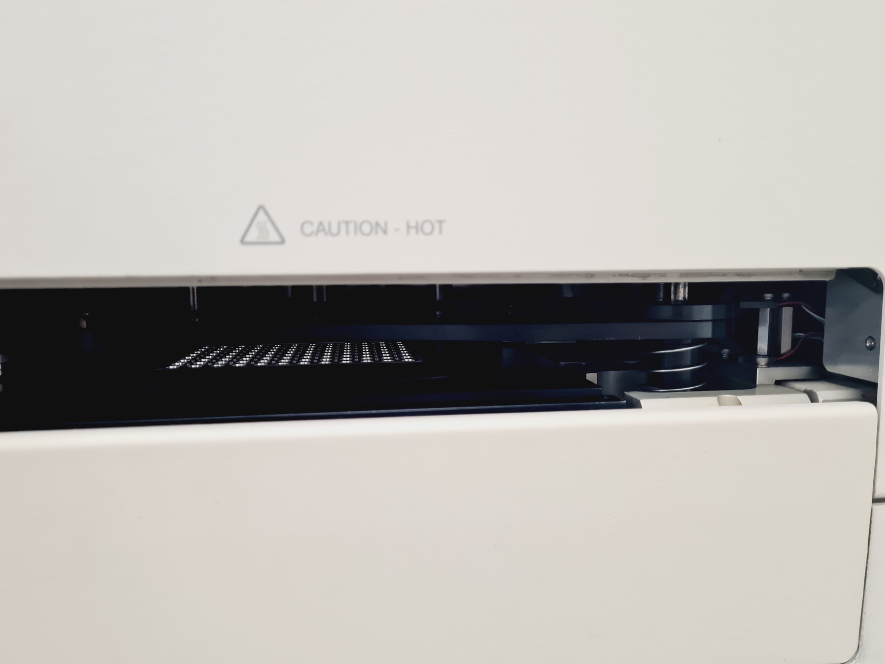 Image of Applied Biosystems 7900HT Fast Real-Time PCR System