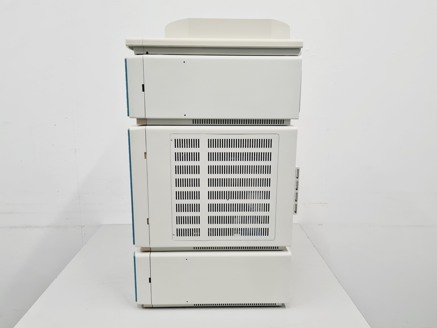 Image of Thermo Finnigan Surveyor PDA Detector, Autosampler, LC Pump