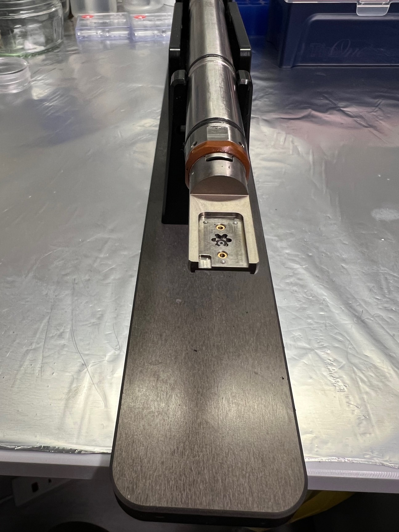 Image of DENSsolutions Ocean & Stream TEM Holders with Liquid Supply / Pumping Station