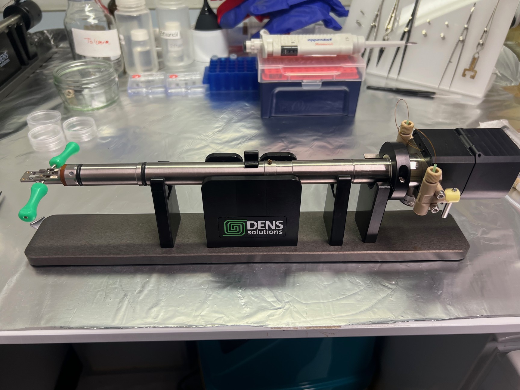 Image of DENSsolutions Ocean & Stream TEM Holders with Liquid Supply / Pumping Station