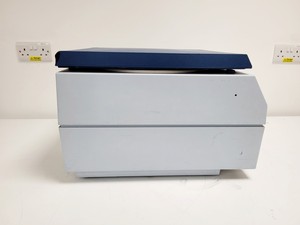 Thumbnail image of MSE Mistral 1000 Benchtop Centrifuge