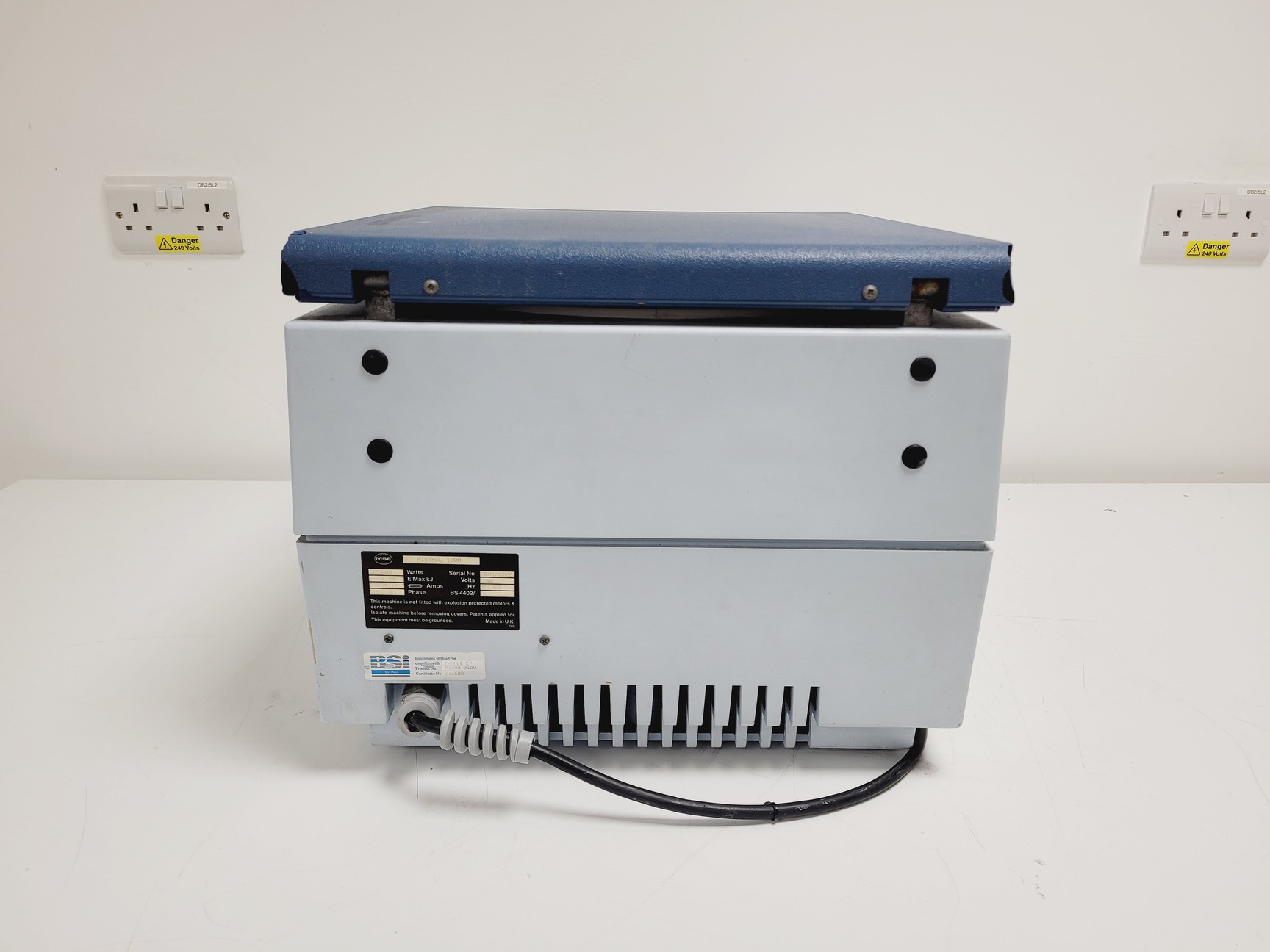 Image of MSE Mistral 1000 Benchtop Centrifuge