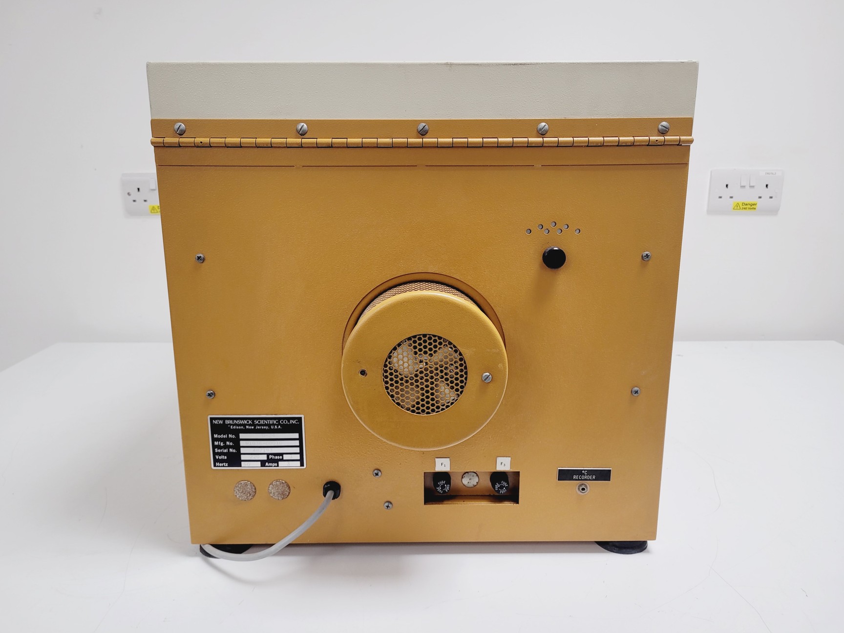 Image of New Brunswick Scientific G-24 Environmental Incubator Shaker