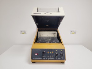 Thumbnail image of New Brunswick Scientific G-24 Environmental Incubator Shaker