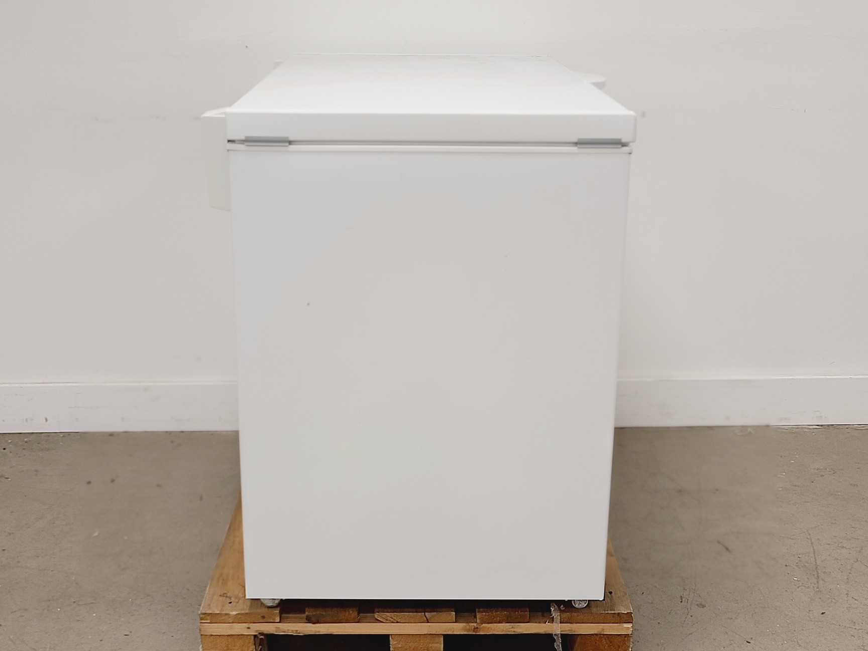 Image of Indesit OS 1A 300 H UK Chest Freezer 