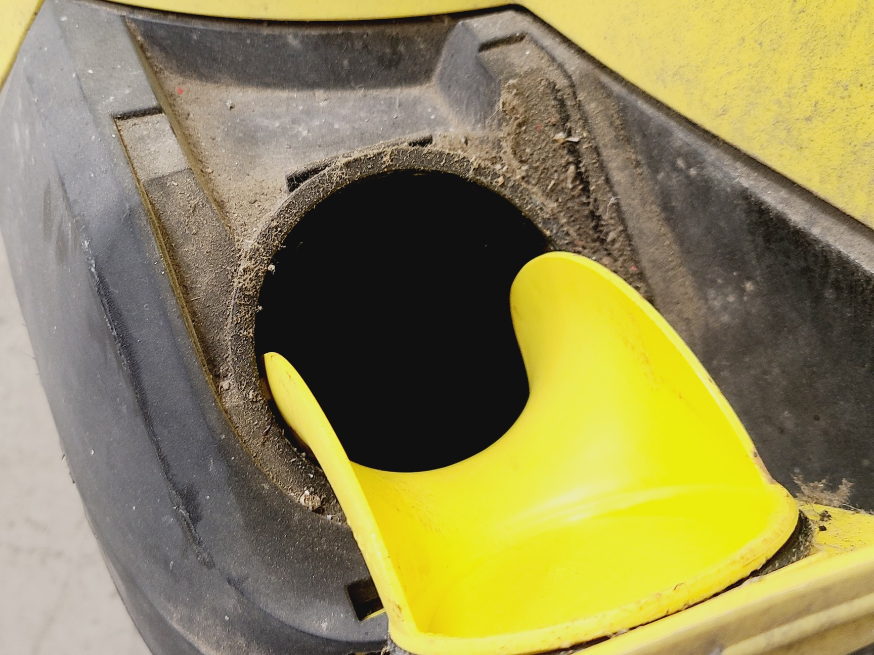 Image of Karcher HDS 6/12 C Diesel Powered Jet Washer