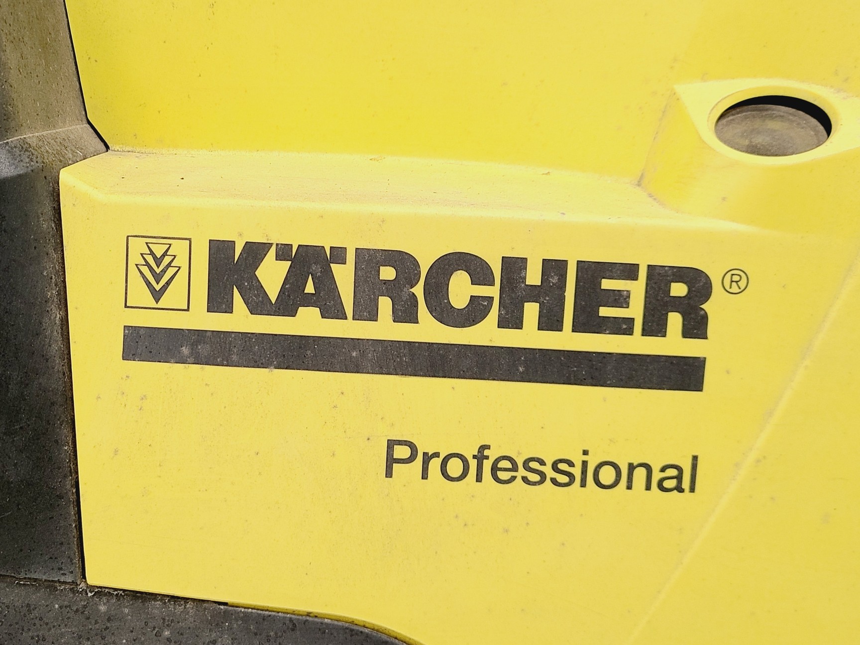 Image of Karcher HDS 6/12 C Diesel Powered Jet Washer
