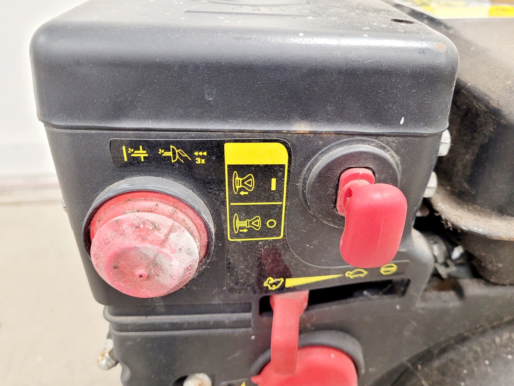 Image of MTD Products Snow Thrower Machine Model 31B-32AD678 