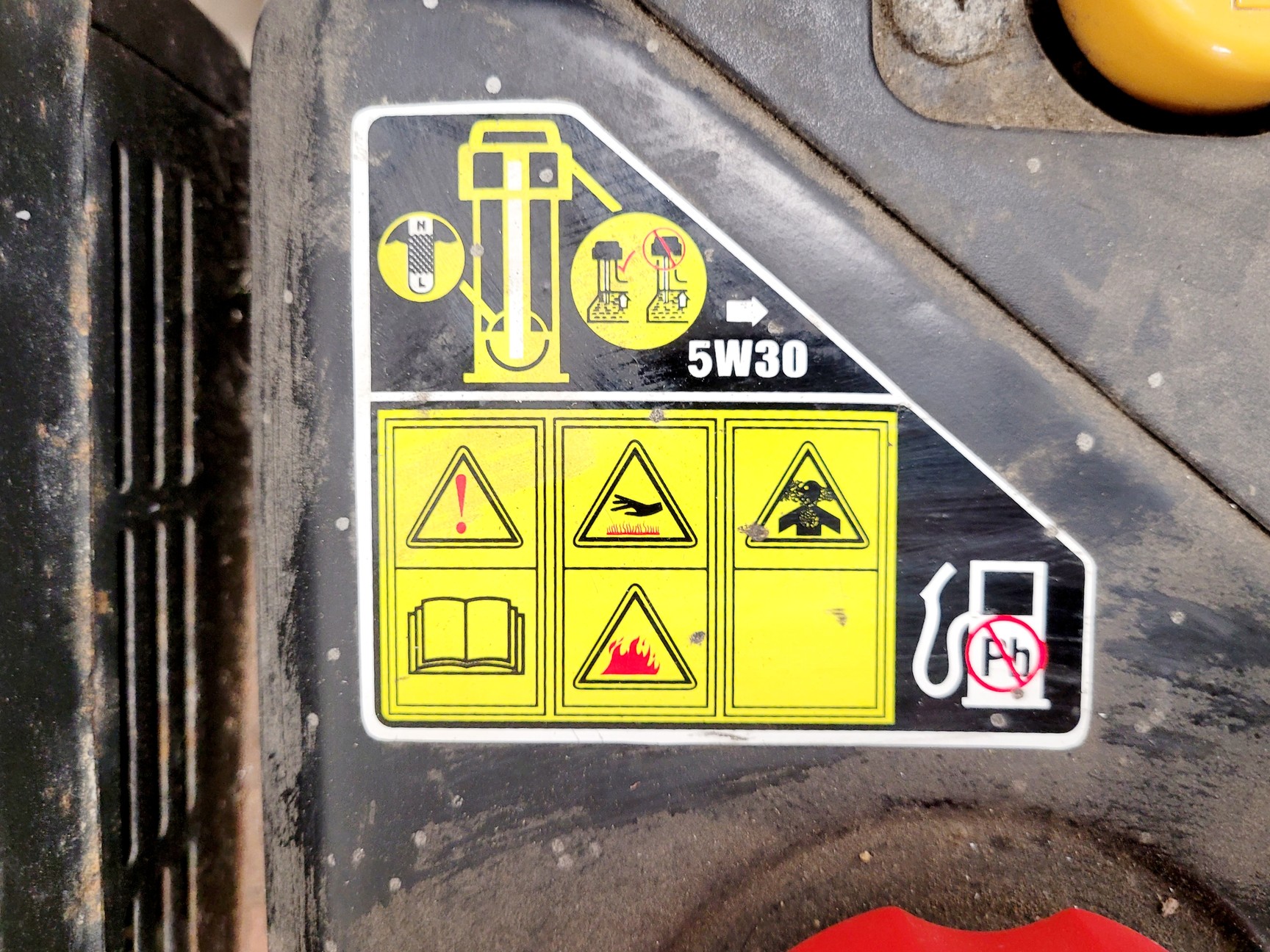 Image of MTD Products Snow Thrower Machine Model 31B-32AD678 