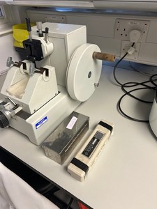 Thumbnail image of Leitz 1512 Microtome