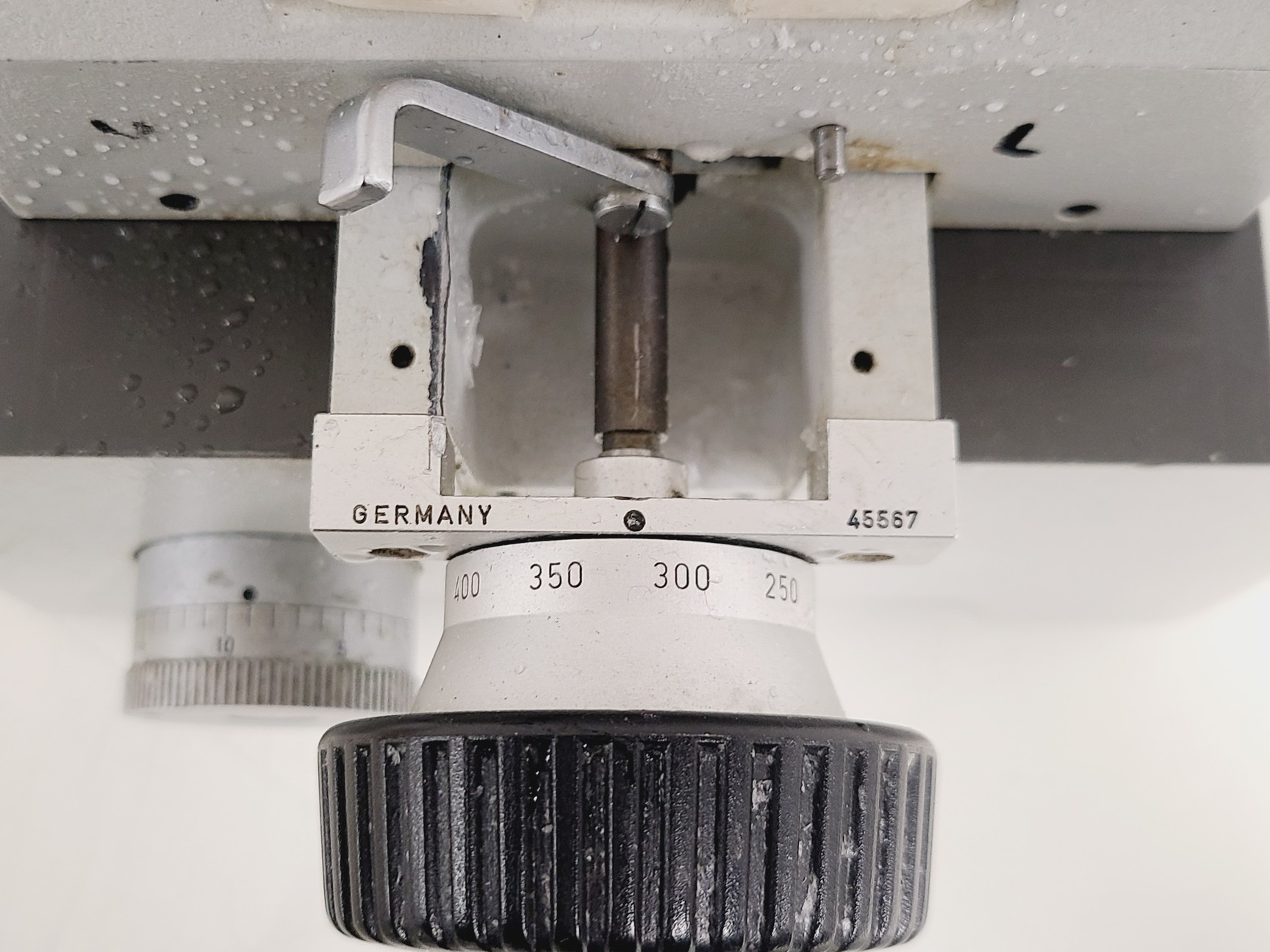Image of Leitz 1512 Manual Microtome with Blade Boxes & Tools