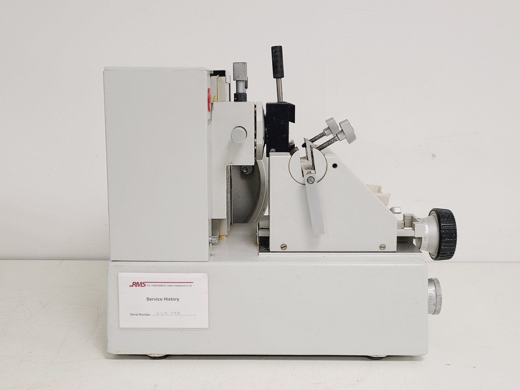 Image of Leitz 1512 Manual Microtome with Blade Boxes & Tools