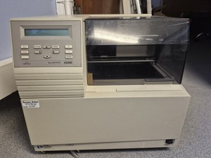 Thumbnail image of Thermo Separation Products SpectraSystem AS3000 Autosampler
