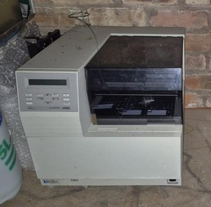 Thumbnail image of Thermo Separation Products SpectraSystem AS3000 Autosampler